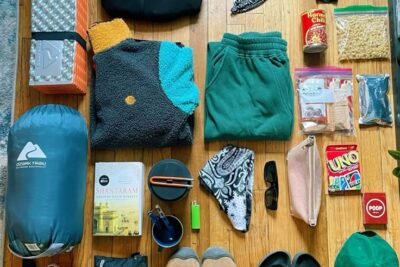 romantic cabin getaway packing list