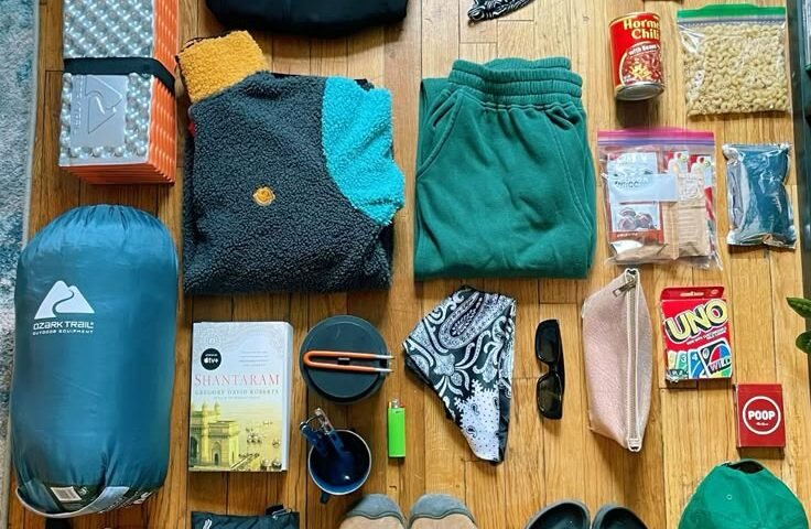 romantic cabin getaway packing list