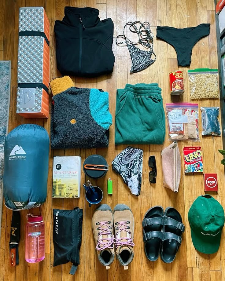 romantic cabin getaway packing list